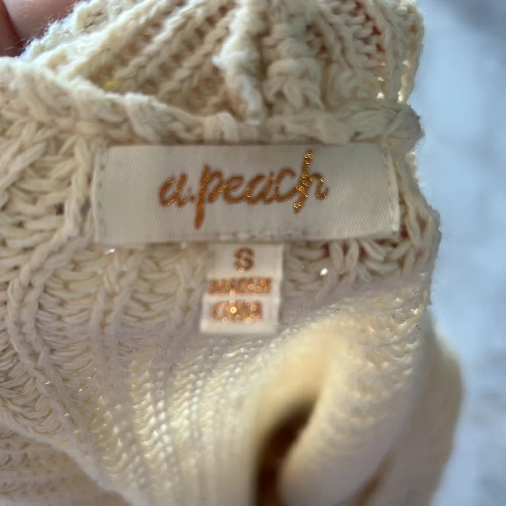 A. Peach Adjustable Ruching Knit Sweater. Size S - Picture 6 of 9